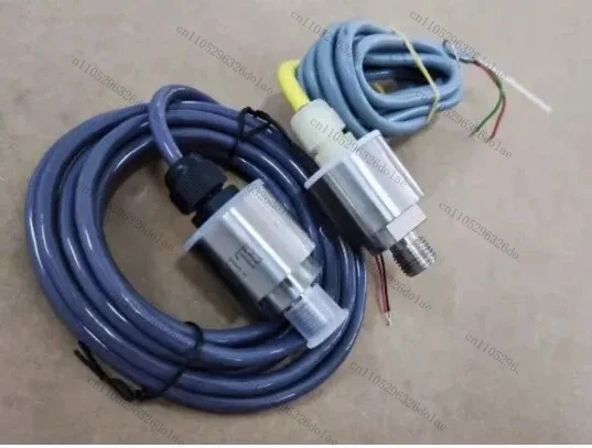 1PCS New Pressure Sensor  P300  0-100mbar 4-20mA