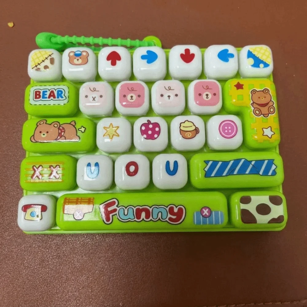 Sensory Cute 26-Key Keycap Clicker Candy Color Simulation Keyboard Keyboard Keychain Plastic Fidget Button Bag Accessory