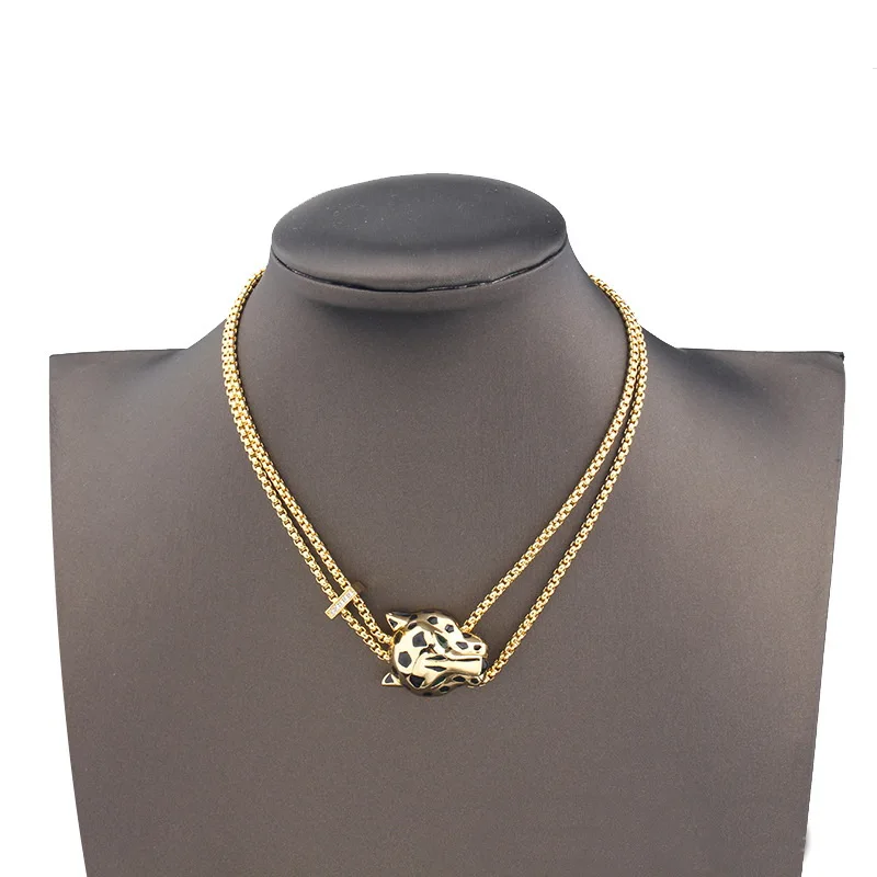 Europe America Designer Luxury Sweater Chain Men Women Lady Black Enamel Spots Leopard Pendant Long Thick Necklace