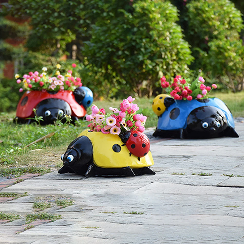 

Resin Ladybug Planter Unique Garden Decor Flower Pot Animal Planters for Cactus Plants Decorative Small Pots