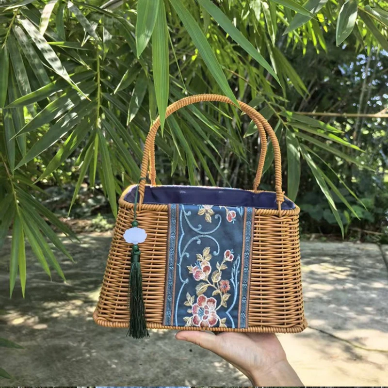 Chinese Retro Handmade Woven Tote Basket Artistic and Creative Shopping Storage Gift Giving Embroidery Decorative Handbag