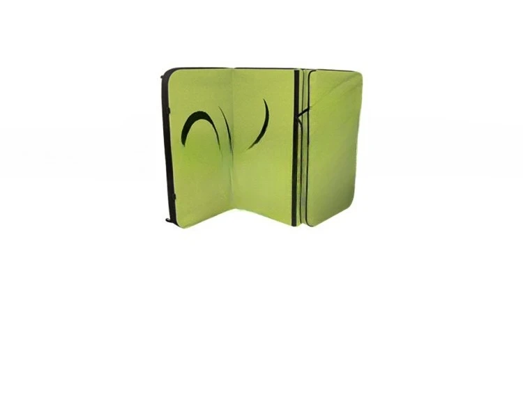 

Трехслойный поролон с покрытием, легкий, с нескользящим ремешком, складной