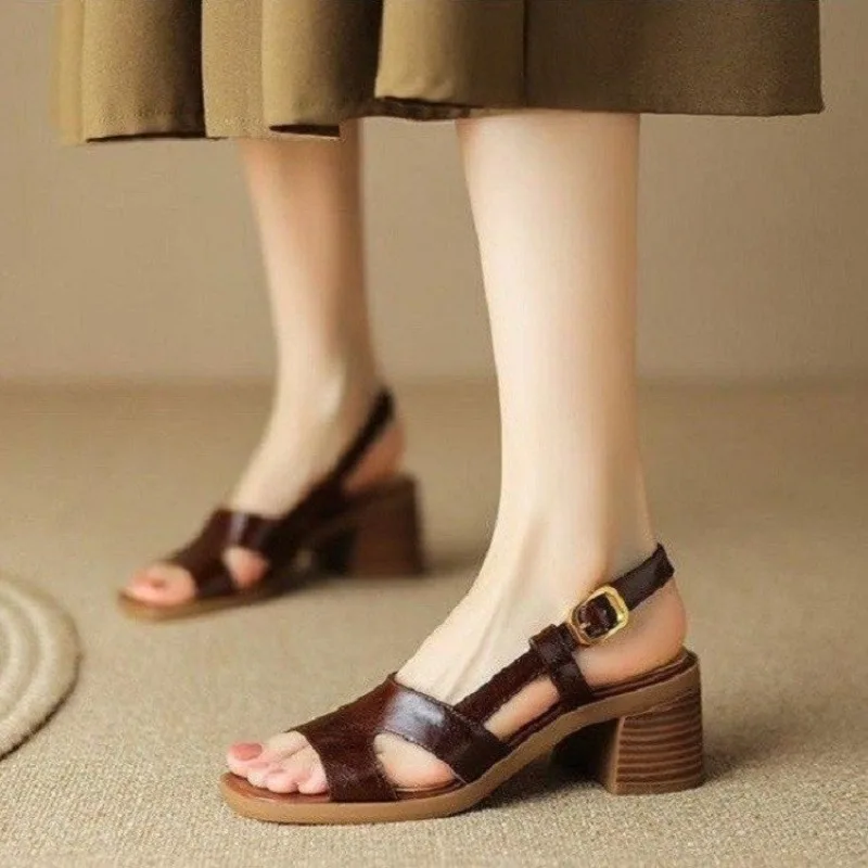 

Массивные сандалии на высоком каблуке, женская обувь, летнее платье, прогулочные тапочки в стиле ретро, новинка 2025, модные туфли-лодочки с открытой пяткой, Mujer Zapatos, шлепанцы