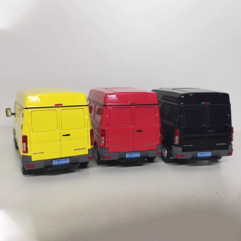 1:43 Iveco Deyi Freight Truck Simulation Alloy Car Model Static Souvenir Display Gift Collection Vehicle Toys Decoration