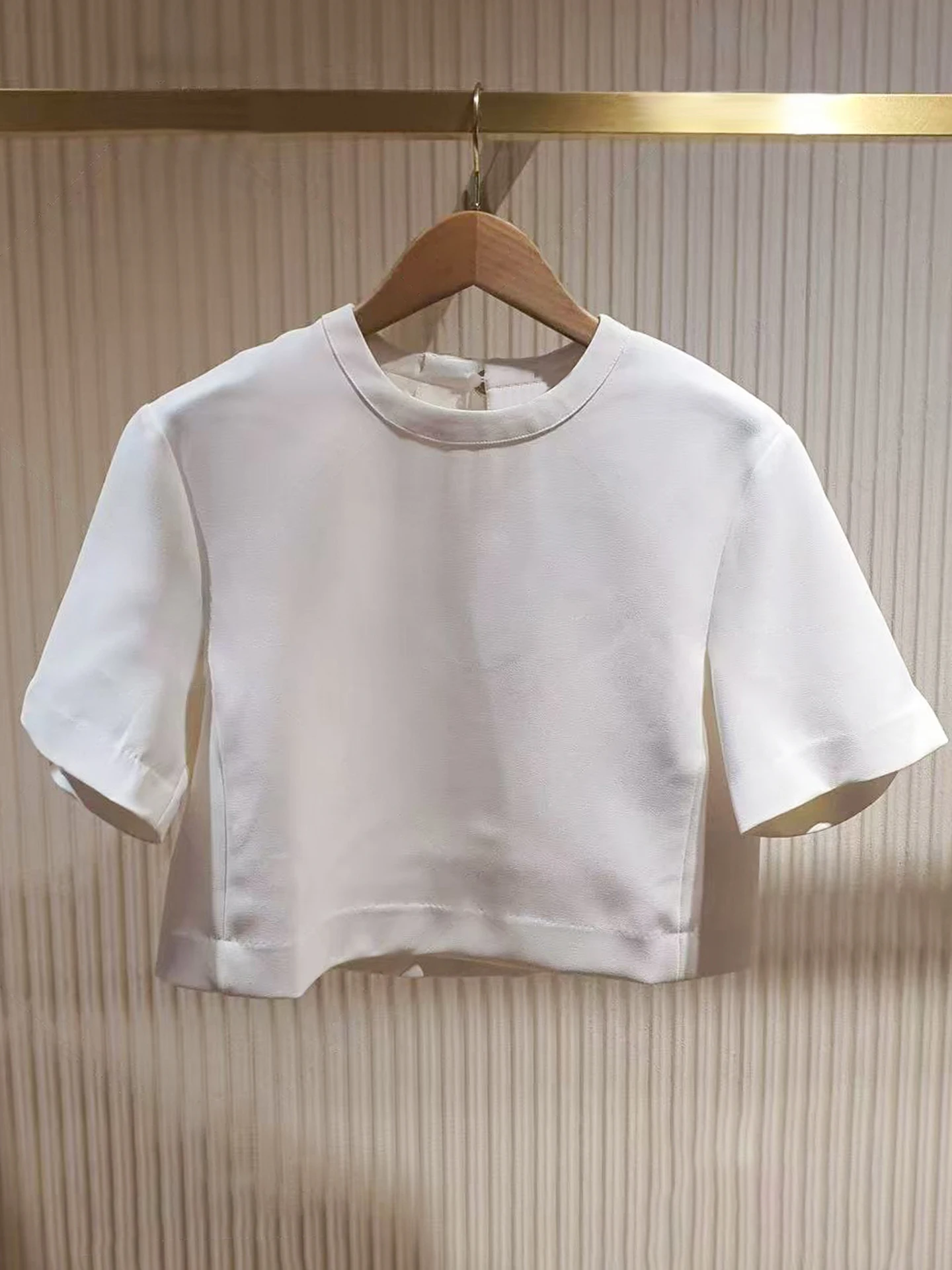 

M Home Nan You High End Women's Casual ort T-irt 2025 Autumn New Sle Slimming Versatile Top for Ladies Commute Wear