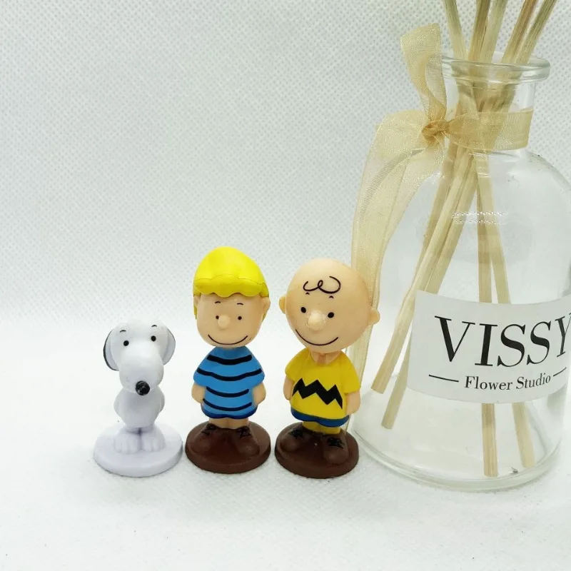 12 قطعة كعكة عيد ميلاد سنوبي القبعات العالية الديكور دمية الكرتون صبي فتاة كعكة عيد ميلاد سعيد استحمام الطفل موضوع ديكور الحفلات اللعب الهدايا