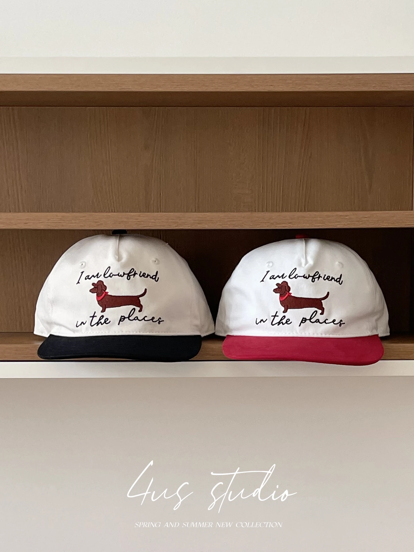 

Color matching flat-brimmed cap female Korean version embroidered flat-brimmed hip-hop hat showing face small baseball cap