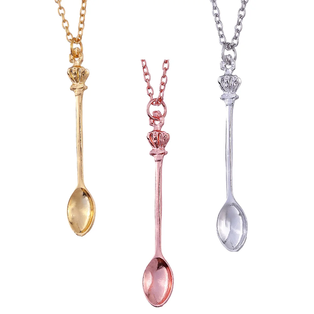 3 Pcs Fashion Crown Tea Spoon Necklace Miss Necklaces Bike for Women Trendy Alloy Pendant Chain Hip-hop Clavicle