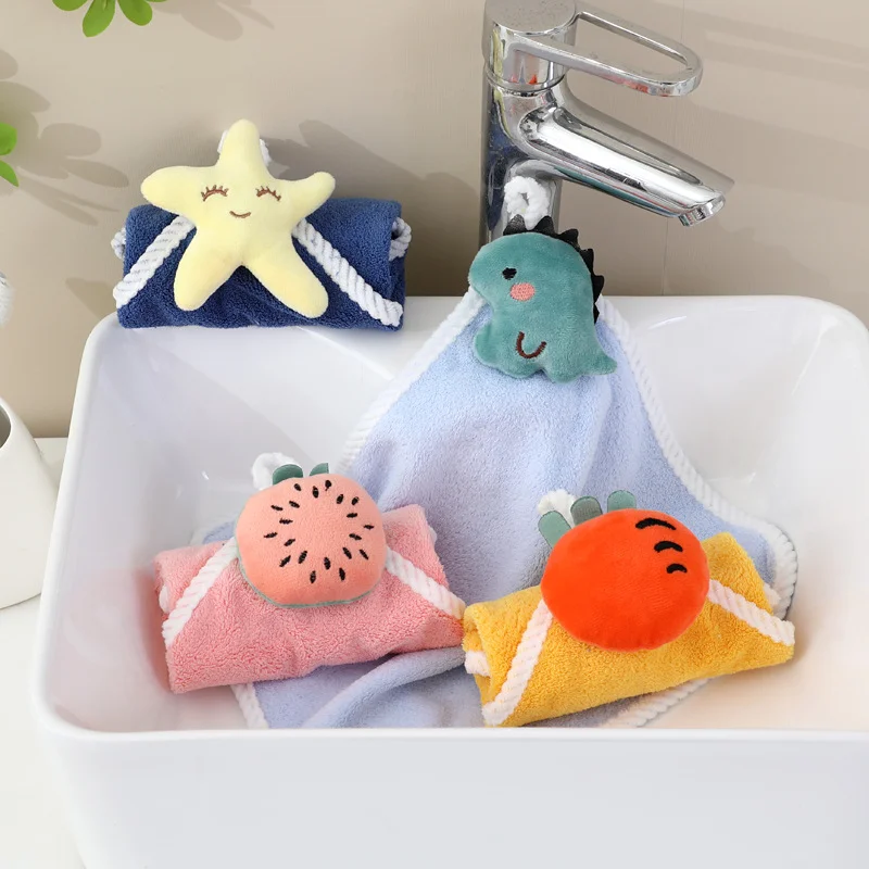 1/4Pcs Cute Blue Dinosaur Hanging Type Super Absorbent Coral Towel Cute Cartoon Design For Home Use Baby Hand Cleanning Wipe