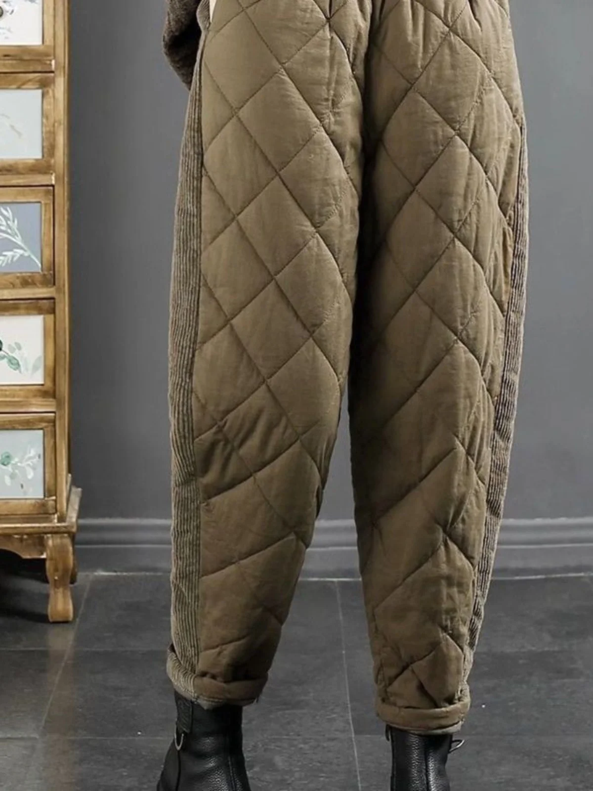 Women's Winter Warmth Windproof Cotton Pants High Waist Long Straight Tube Durable Quilted Diamond Patterned Padded Harlan