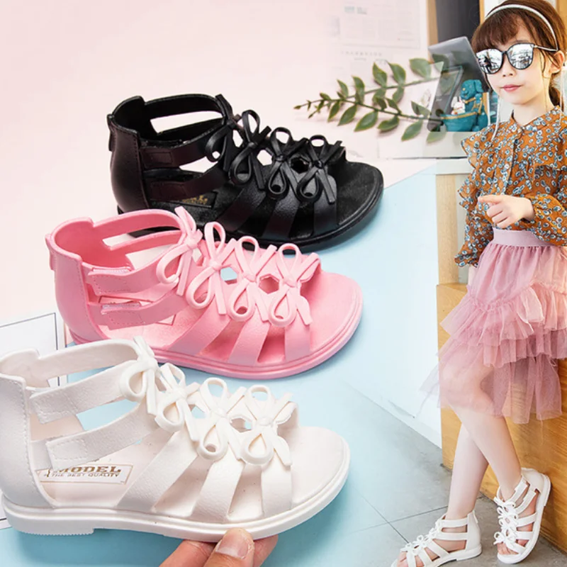 

2025 New Beach Sandals for Big Girls Summer Gladiator Cut-Outs Kids Shoes Leisure Children Princess White Rome Sandales CSH1066