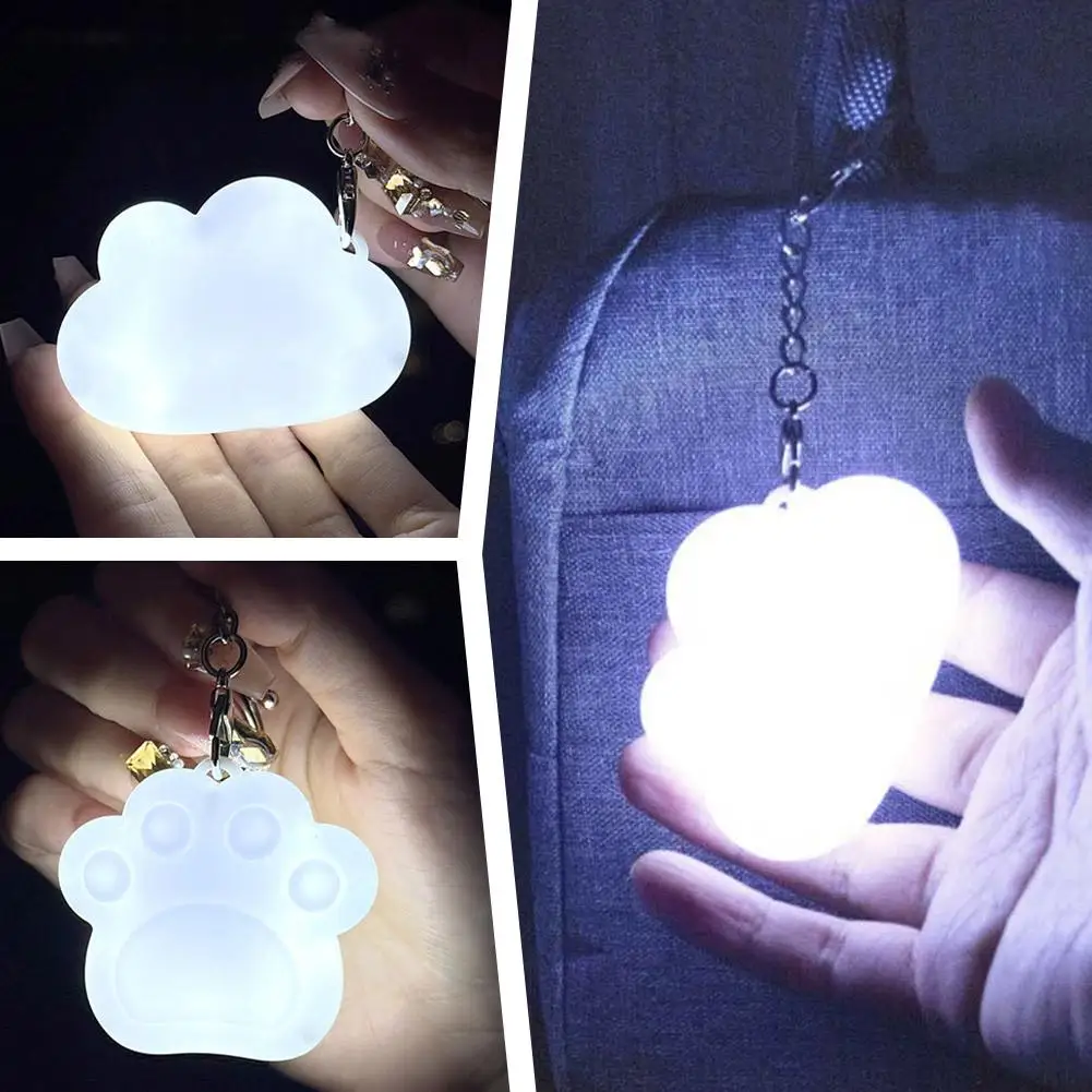 LED Purse Light Heart Shaped, Motion Activated Handbag Lamp, Automatic Sensor Light for Tote Bag, Small Heart Purse Charm Gift