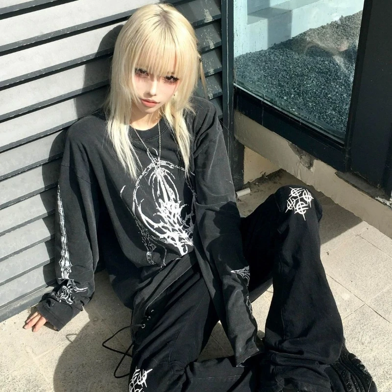 Y2k الشارع الشهير خمر الأمريكية طويلة الأكمام تي شيرت المرأة عادية ثقافة فرعية س الرقبة الشرير طباعة قمة القوطية Bodycon 2025 الخريف