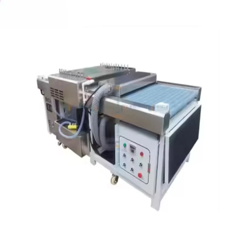 

Minimum Size Glass Washing and Drying Machine Used for Glass Sizes Less Than 100 Mm and Thickness Adjustable.