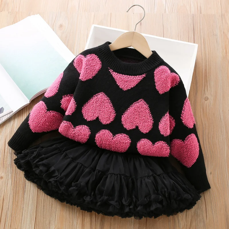 

Girls' Sweater Set Autumn Winter New Fashionable Heart Pattern Granular Fleece Knitted PullovertutuTrendy Two-Piece Skirt Set