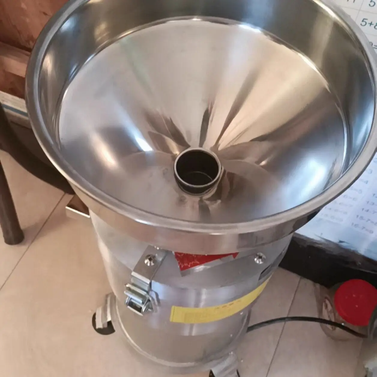 

Электрическая машина для производства соевого молока, 220 В, небольшая коммерческая шлифовальная машина для производства соевого молока