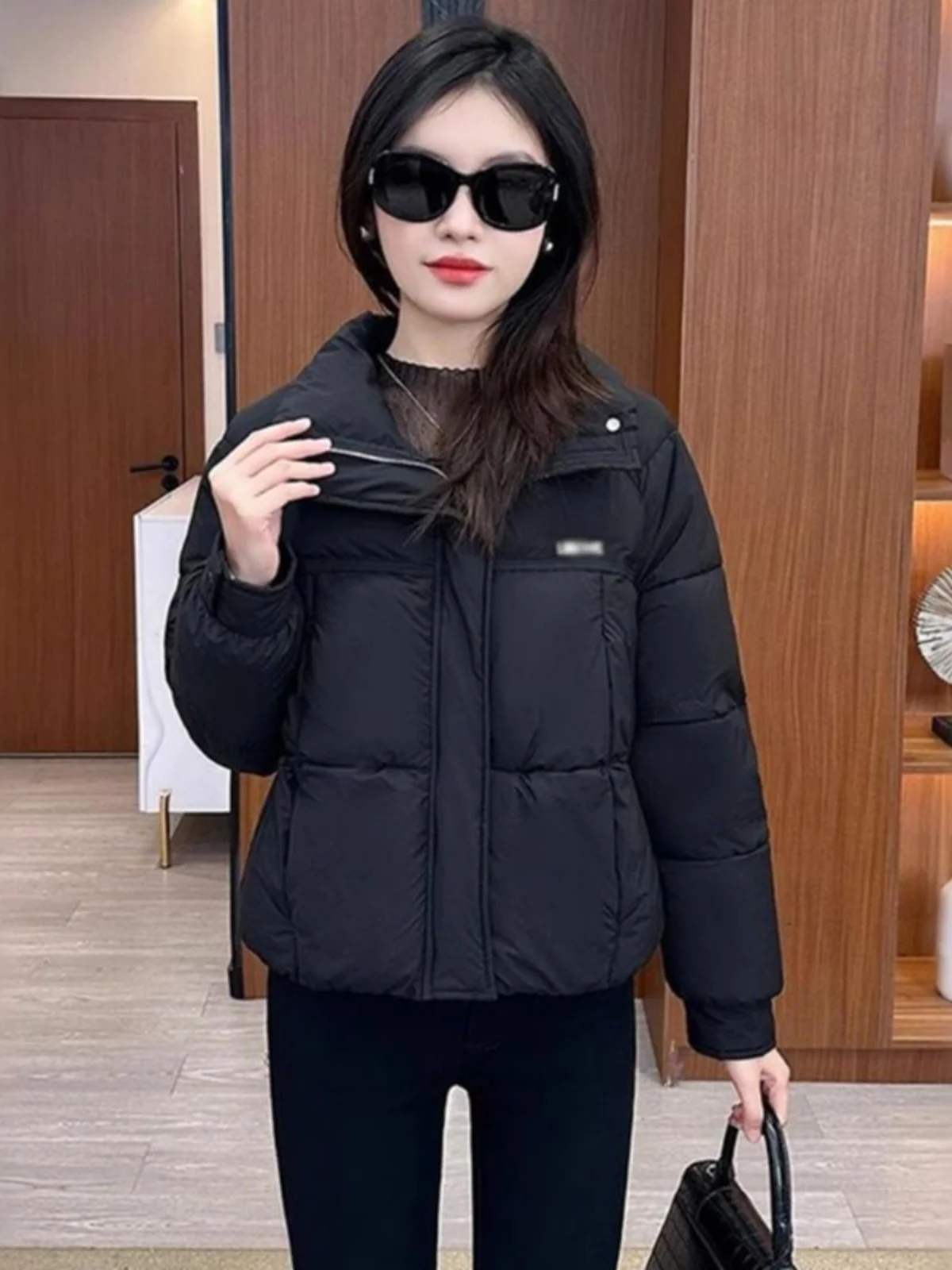 

Корейская утепленная хлопковая куртка для женщин: модная зимняя теплая верхняя одежда, уменьшающая возраст, универсальный размер