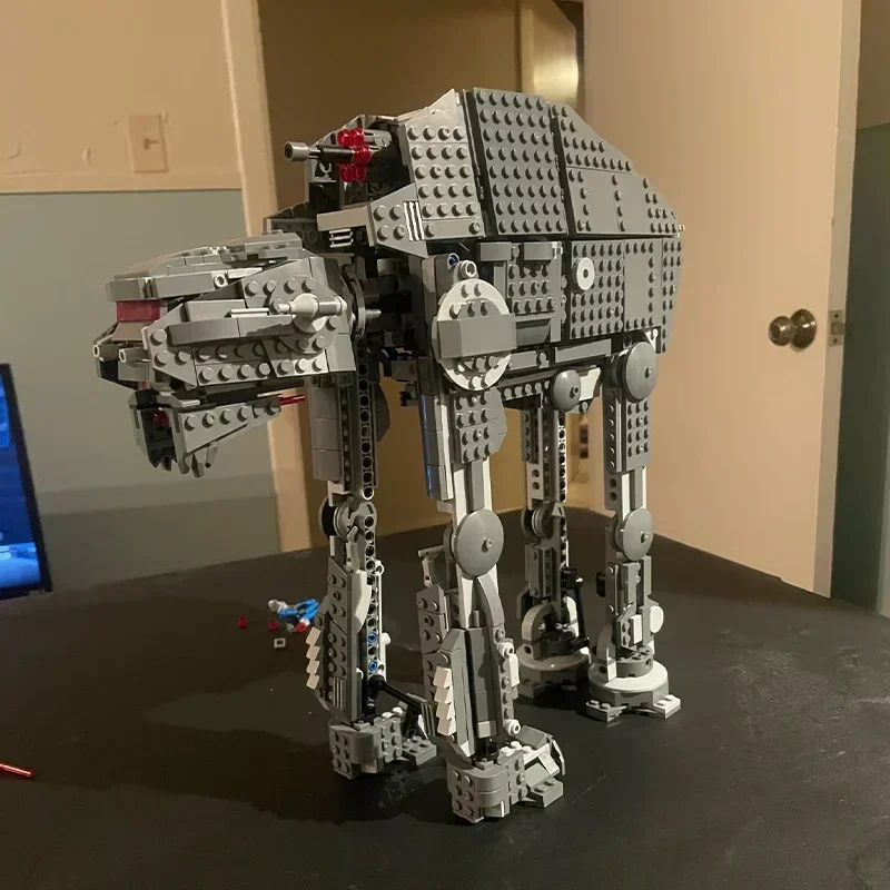 

Boy Christmas Gifts Collection All-Terrain Armored Building Block Toy Transport Armored Robot Puzzle Assembly Building Block Toy