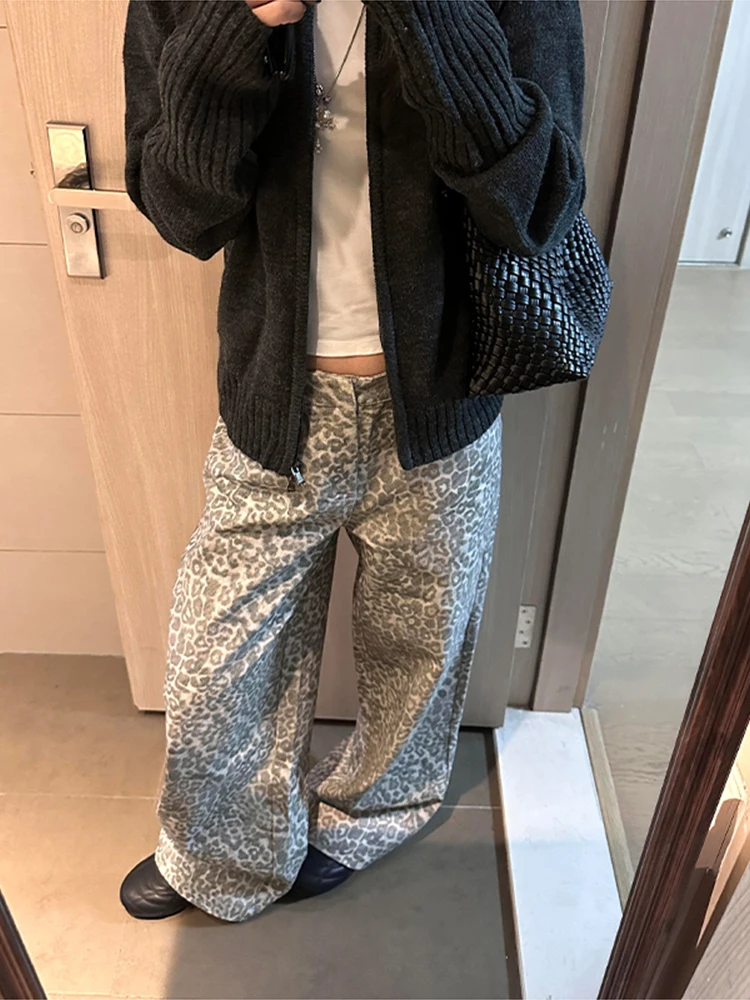 กางเกงยีนส์เดนิมลายเสือดาวสไตล์อเมริกันทรงหลวมขากว้างทรงตรงแฟชั่นสำหรับผู้หญิงไซส์ใหญ่  ฤดูใบไม้ร่วง ฤดูหนาว