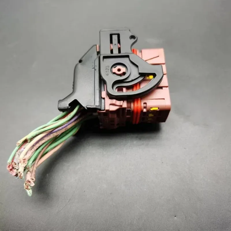 For Citroen C4 C-QUATRE C4L PEUGEOT 308 301Engine Compartment Computer Board Wiring Harness Plug 1PCS