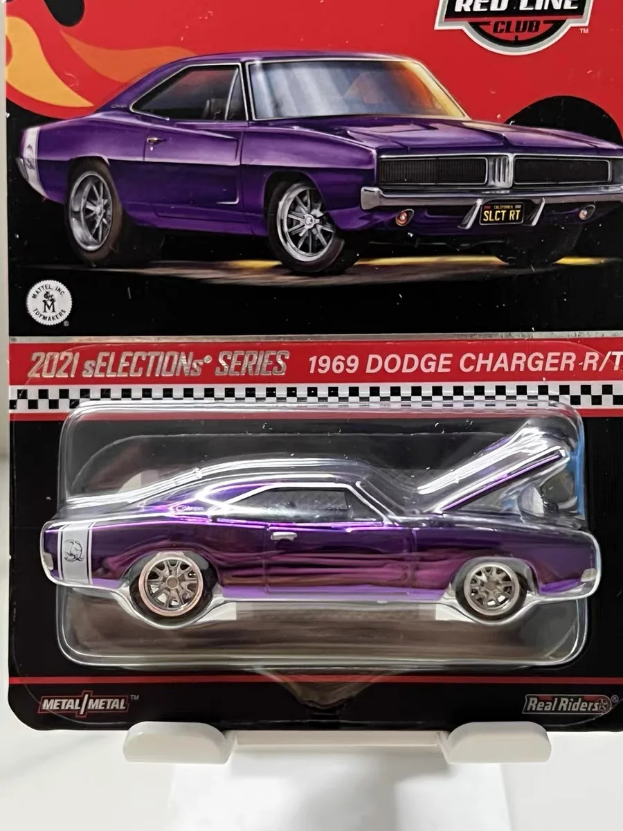 Hot Wheels RLC 69 Dodge Charger Member voting car electroplated purple open cover 1/64 alloy simulation car model