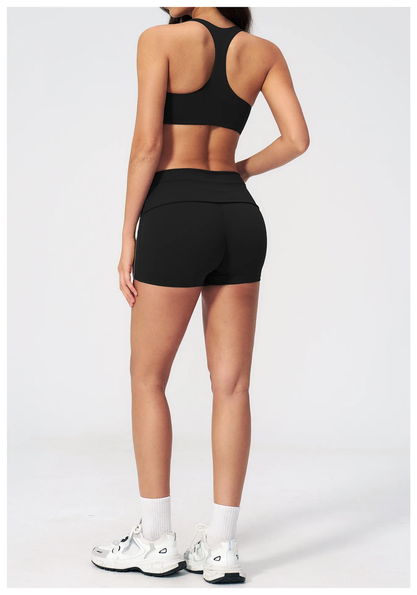 Size chart and fit details