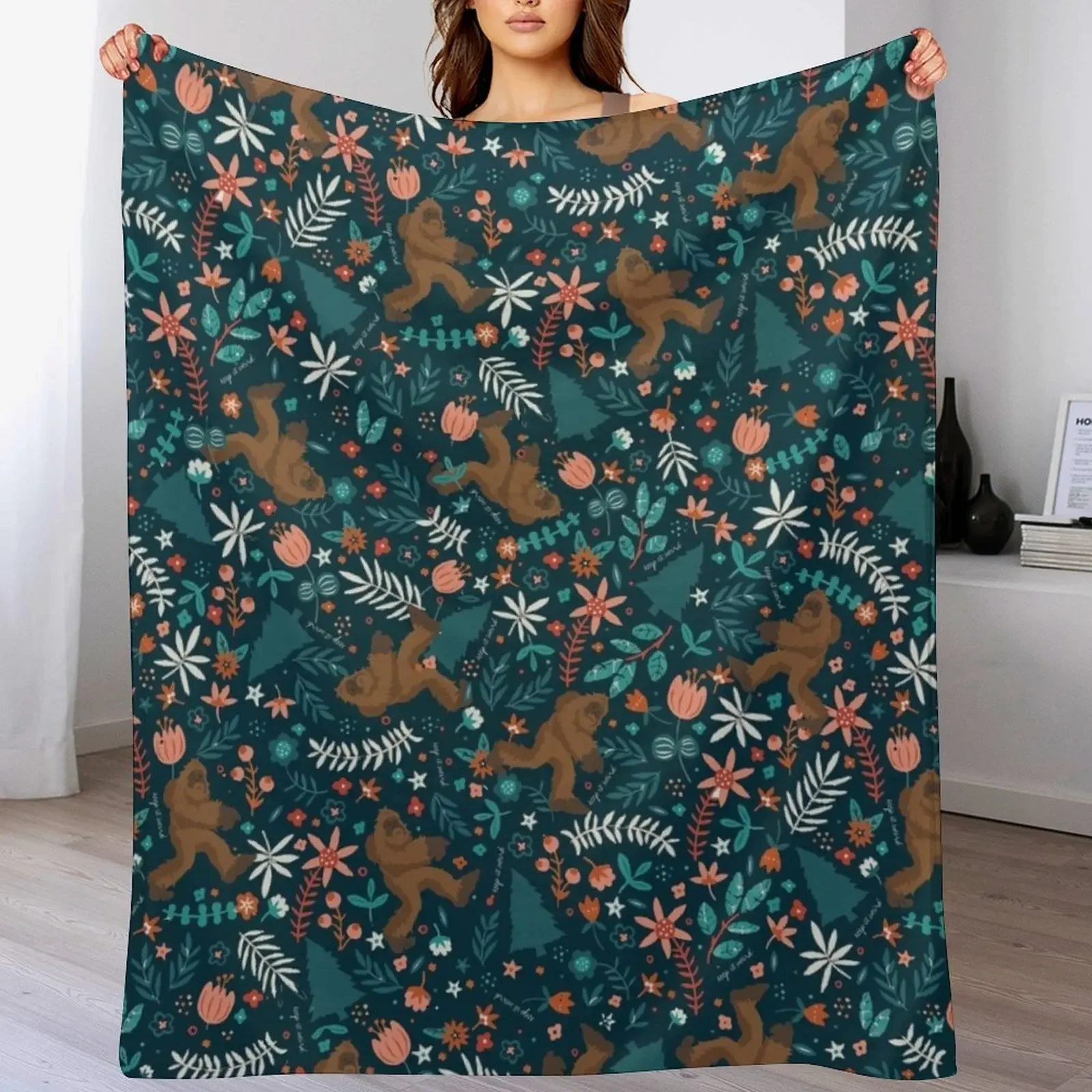 Bigfoot Keep it Weird Throw Blanket Warm Flannel Blanket for Couch Chair Bedroom