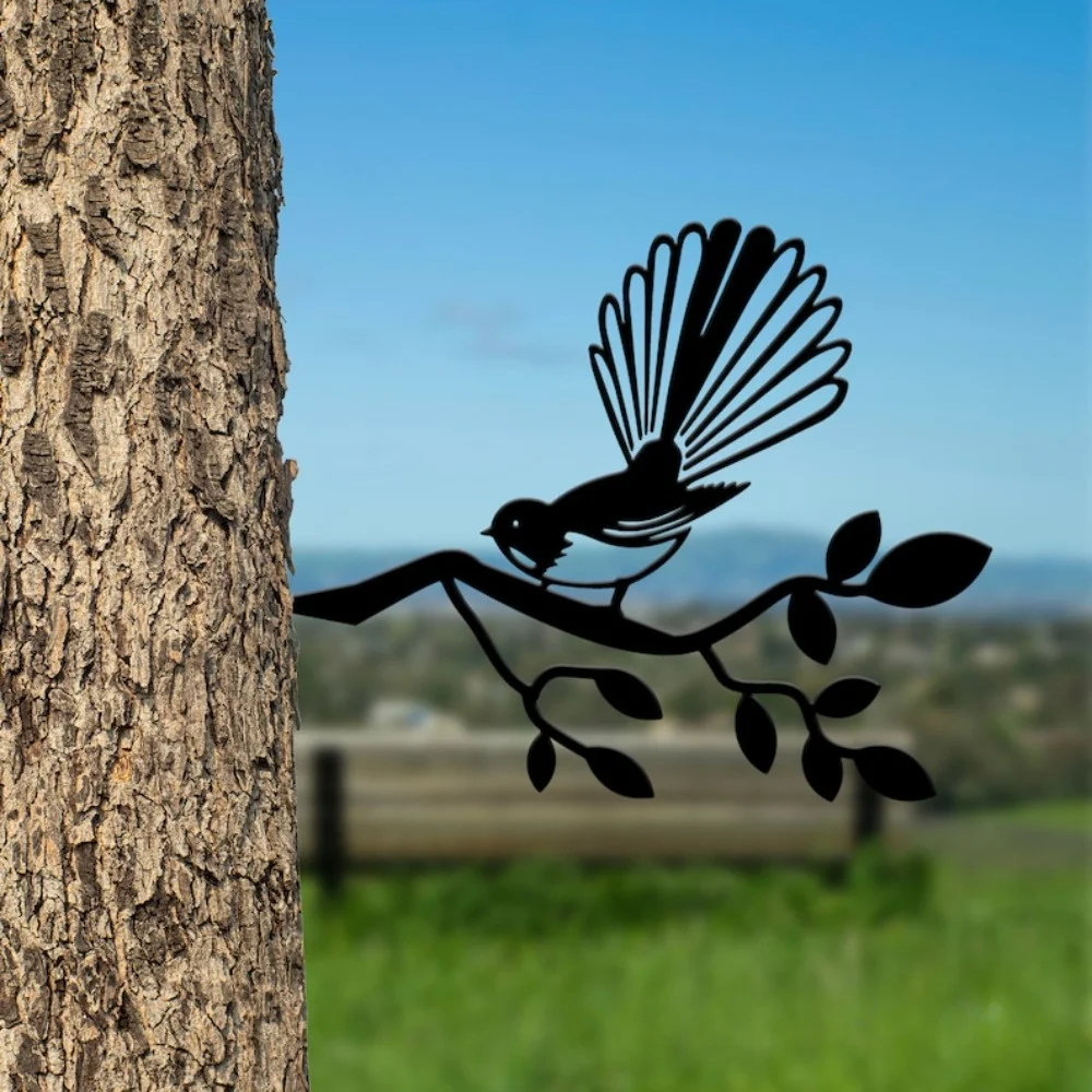 CIFBUY Iron Art Garden Stake Fantail Bird Tree Branch Outdoor Yard Art Decor Personalized Metal Lawn Ornament Landscape Decorati