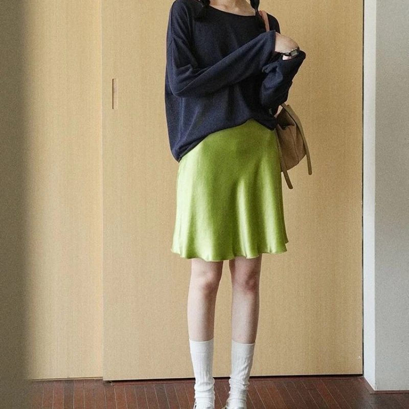 

2026 fishtail green skirt temperament summer new high-rise high-waisted thin skirt