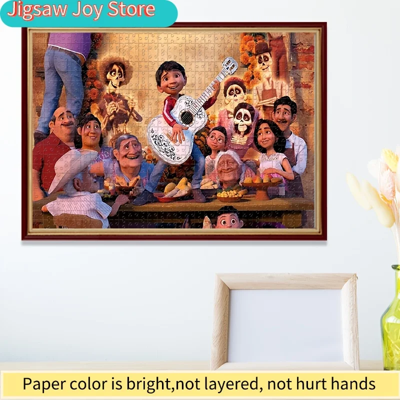 1000 pièces de puzzles en mosaïque faits à la main avec des personnages de dessins animés de 'Coco', parfaits pour le Jour des Morts et Halloween. Ces