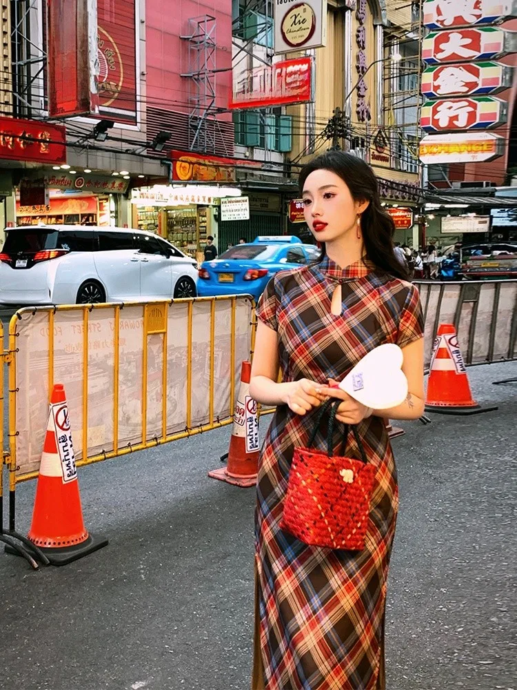 

Lu Jin 'Nanyang Old Dr' Intense Blue Red Brown Plaid Retro Girl Improved Dr Vintage Sle ort Sve Daily ...