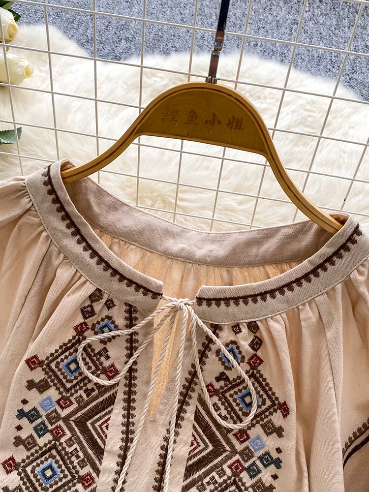 المرأة الخريف بلوزة فضفاضة الفنية الرجعية الصناعة الثقيلة التطريز القوس س الرقبة فانوس كم قميص بلوزة غير رسمية متعددة الاستخدامات BL270 #3