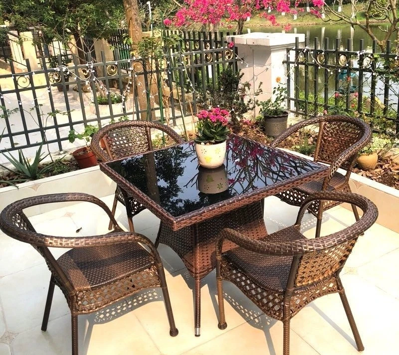 Outdoor tables and chairs, small courtyard courtyard on the first floor, outdoor leisure balcony table and chair combination