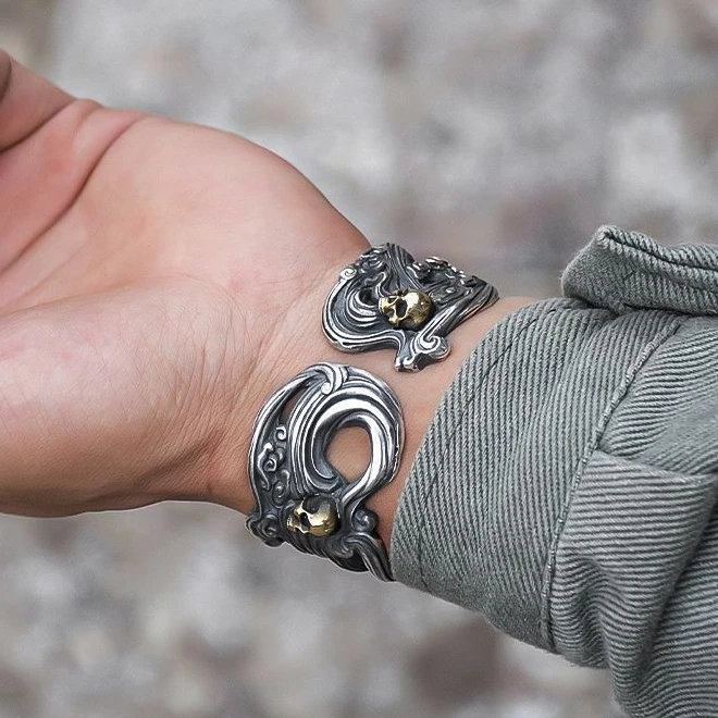 New 2023 Fashion Personality Skull Open Bracelet Hip-hop Punk Bracelet Banquet Jewelry Accessories Gift