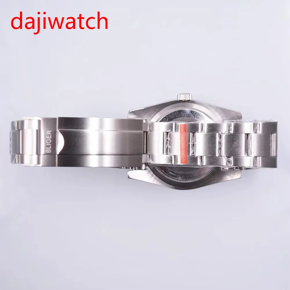 36mm/39mm NH35自動巻きムーブメント 316Lステンレススチールケース 無刻印カスタム文字盤 ロゴ入りサファイア夜光時計