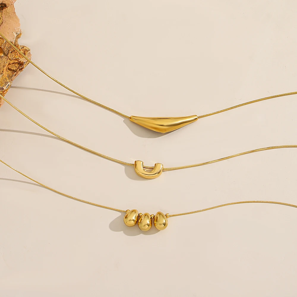 Greatera Three Elliptical Bead Stainless Steel Pendant Necklace Triangular Arc Tube Design Women's Delicacy Jewelry Party Summer