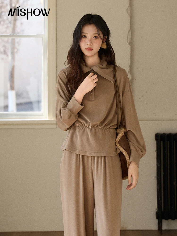 MISHOW Two-piece Women's Tracksuits 2025 Winter Brown Retro Suit Brushed Fleece Reversible Neck Top Wide-leg Pants MXE90T1434