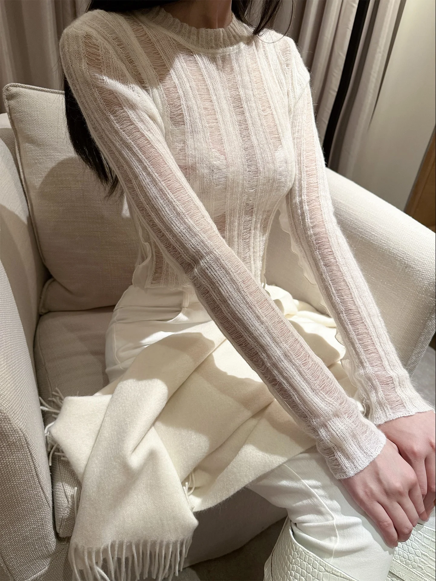 

FUFU Moon Dew Frost Color Fend Pure Desire See tough Camere Euro Organ Wool Blend Women's Knitted Sweater Inner Wear