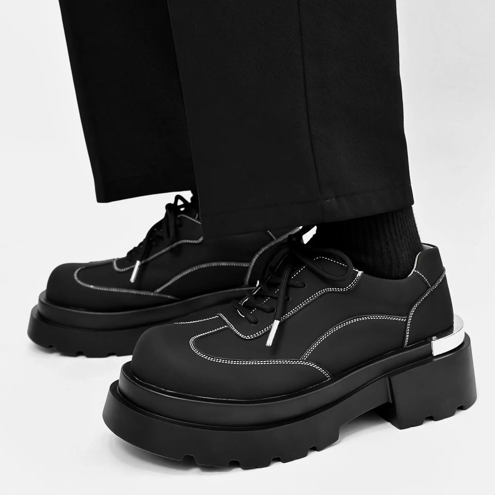 

Лоферы из натуральной кожи на толстой платформе, в Корейском стиле