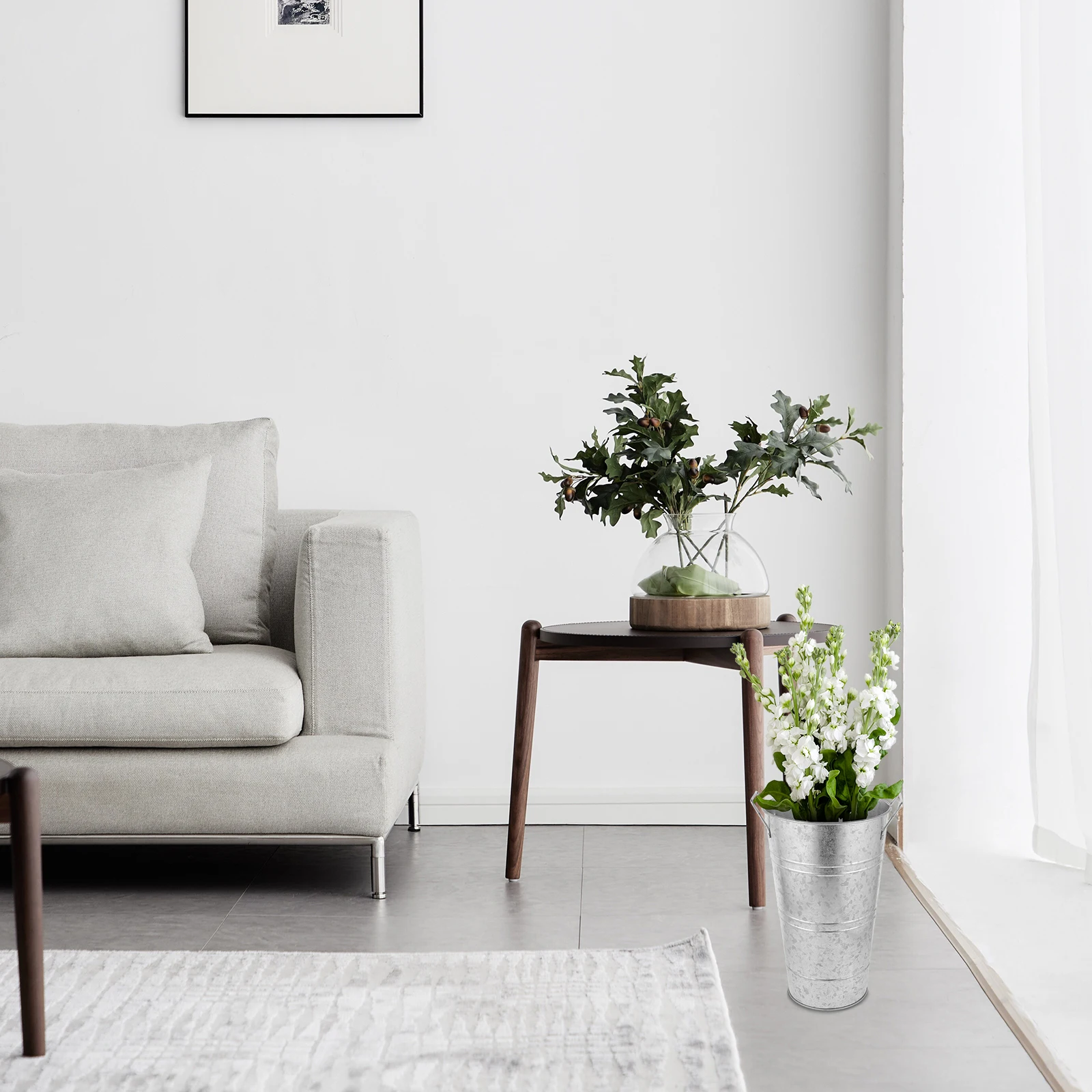 

Iron Flower Vase Vintage Metal Planter Bucket for Home Decor Retro Style Floral Arrangement Container Iron Flower Bucket