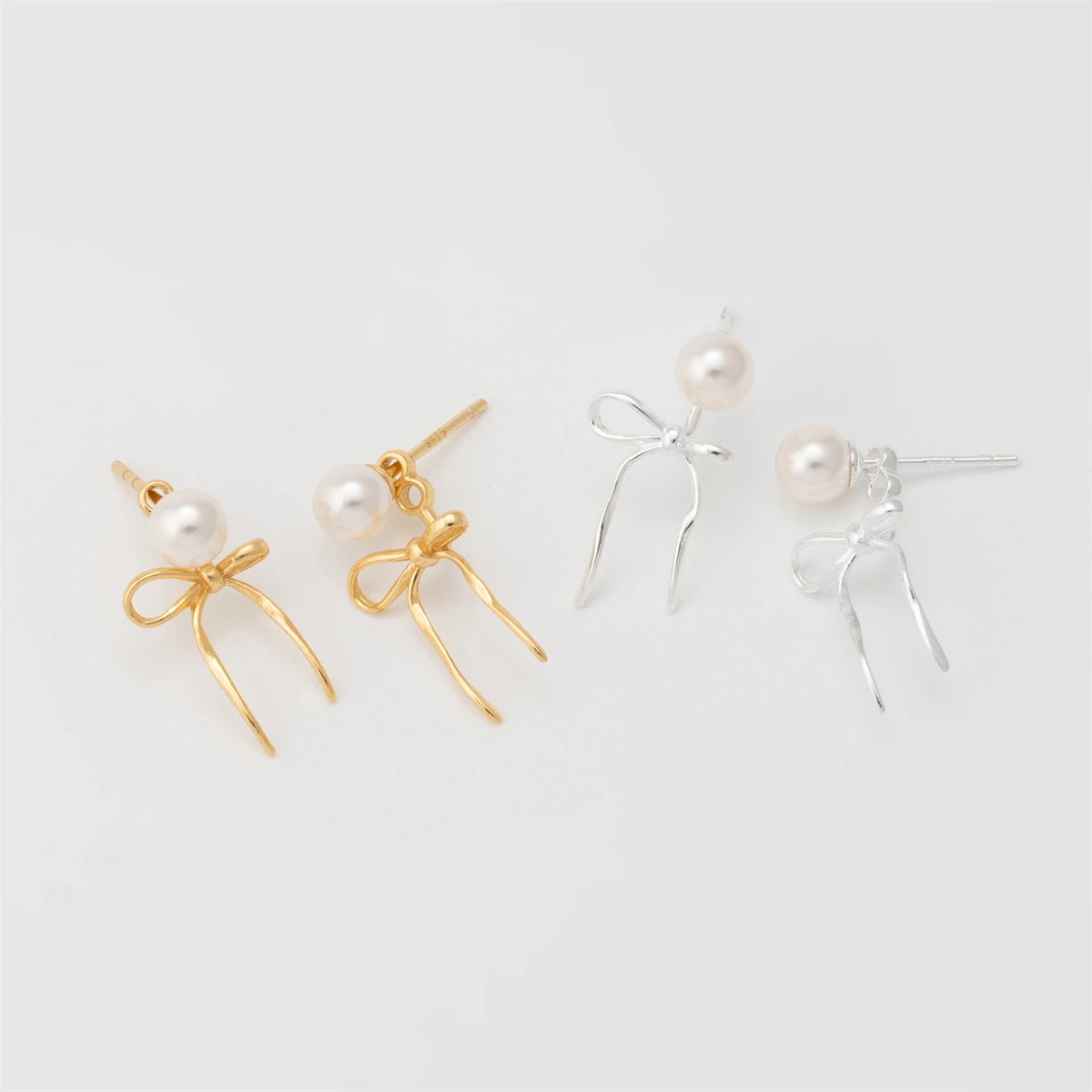 Pearl bow, earring, bow tie, multiple wearing methods, earrings can be worn separately, female gold-plated earrings