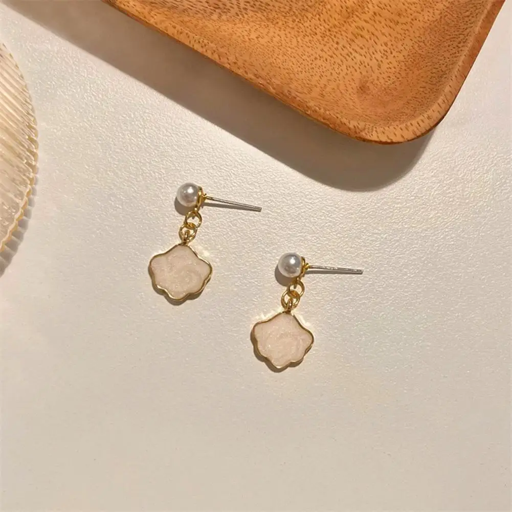 1 Pair Stylish Dangle Earrings Lightweight Drop Earrings Accessory Party Dress-Up Women Dangle Earrings Ear Jewelry