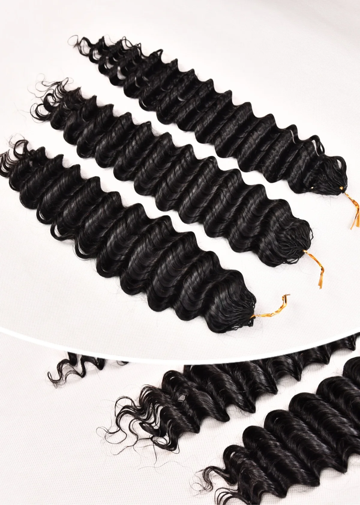 Cheveux à tresser au crochet, 24 et 26 pouces, ondulation profonde, nœuds miracle, pour tresses bohèmes, cheveux naturels 100 % humains, extensions de cheveux humains à plumes, pour femmes noires