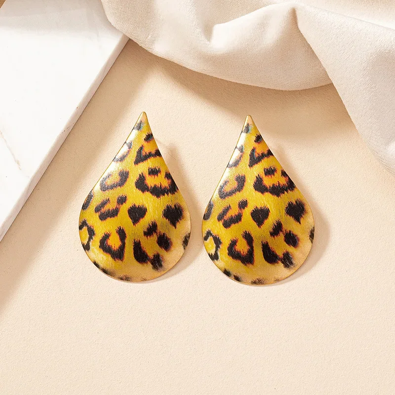 Exaggerated Punk Leopard Print Water-dropped Dangle Earring for Women Vintage Statement Geometric Earring Fashion Jewelry image 4