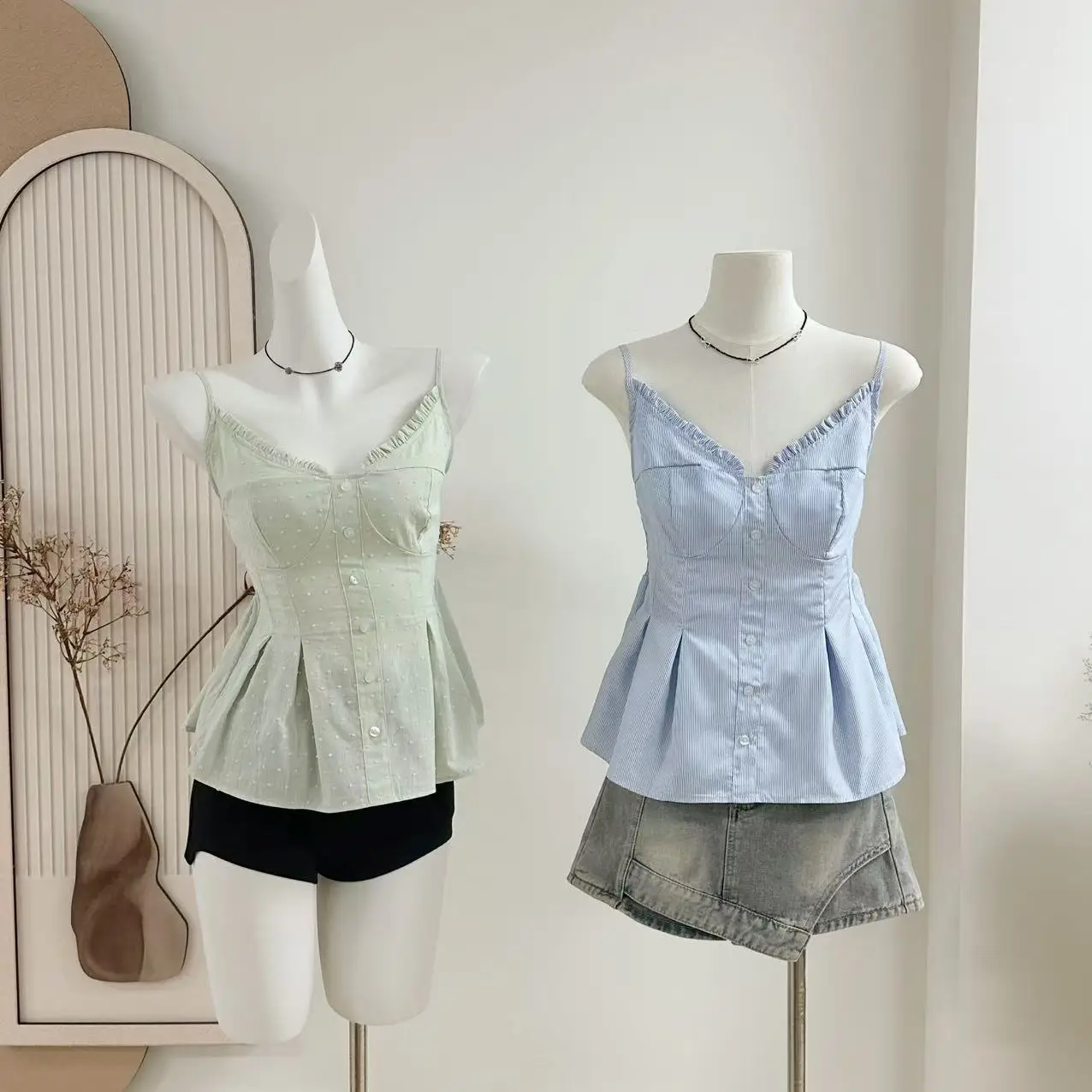

2025 Summer Women Shoujo Camisole Trendy Cute Core 2000s Aesthetic Halter Top Coquette Gyaru Crop Top Korean Fashion High Street