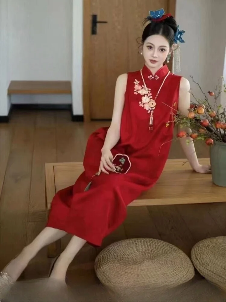 

The new version of cheongsam Chinese-style wedding toasting dress return and elegant morning