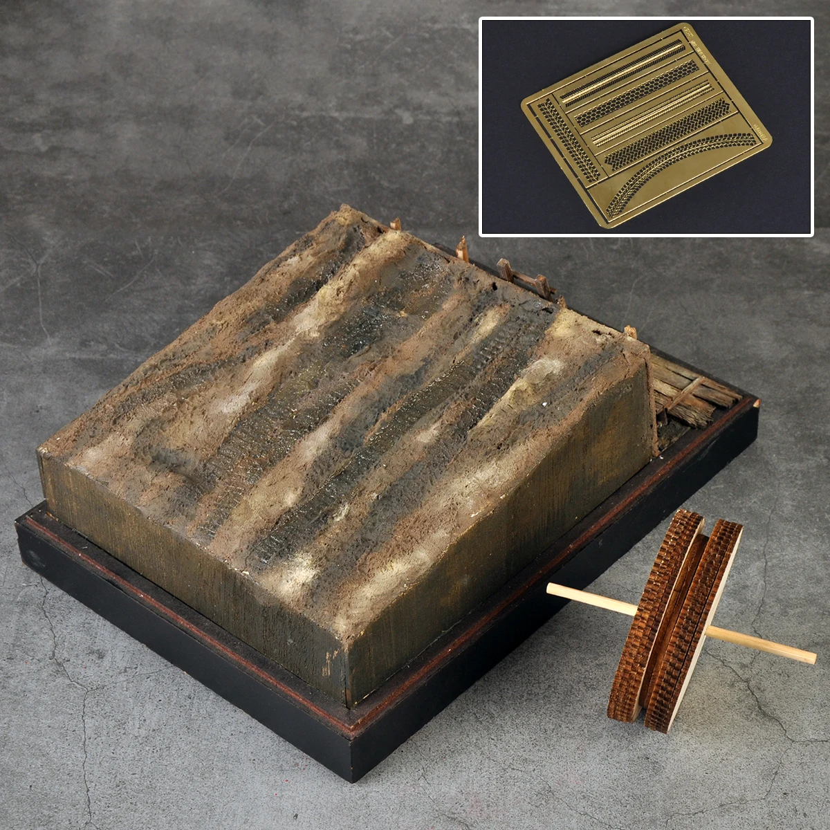 

Инструмент для нанесения отпечатков на гусеницы Caterpillar, трафарет для распыления, универсальный трафарет для хобби, масштаб 1/16-144, набор для моделирования