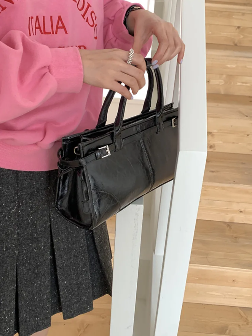 Black Casual All-match Handbags 2024 Summer Design Niche Chic Crossbody Bags Portable Messenger Bag