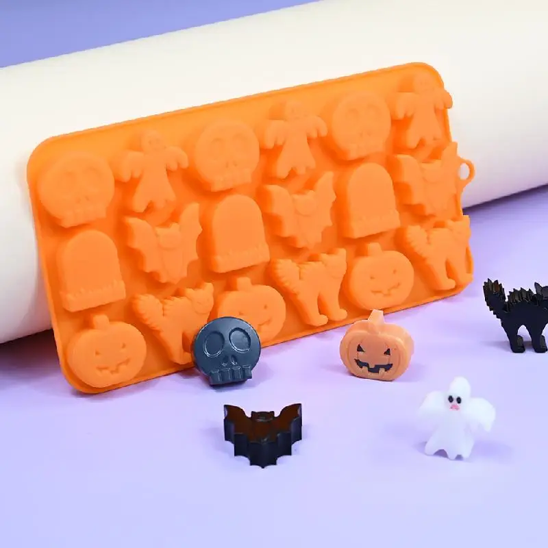 

Halloween Silicone Mold 18 Cavity Chocolate Mold Pumpkin Ghost Skull Non-Stick Baking Candy Mold Home DIY Bakeware Party Supply