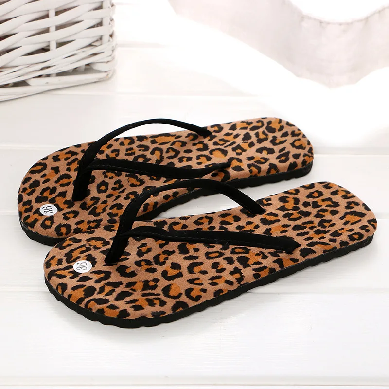 Women's Fashion Versatile Flat-bottomed Leopard Print Flip-flops Sandals Non-slip Slippers Soles and Flip-flops Women's Shoes